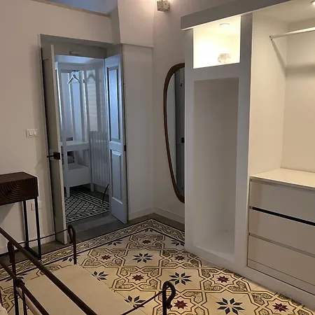 Notos Bed & Breakfast 3*