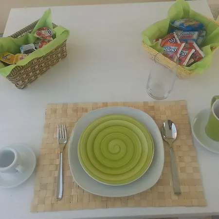 Oda ve Kahvaltı Notos