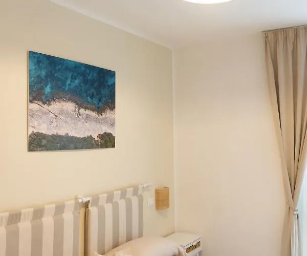 Notos Bed & Breakfast 3*