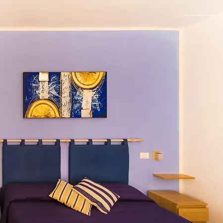 Bed & Breakfast Notos 4*
