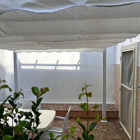 Notos Bed & Breakfast 4*