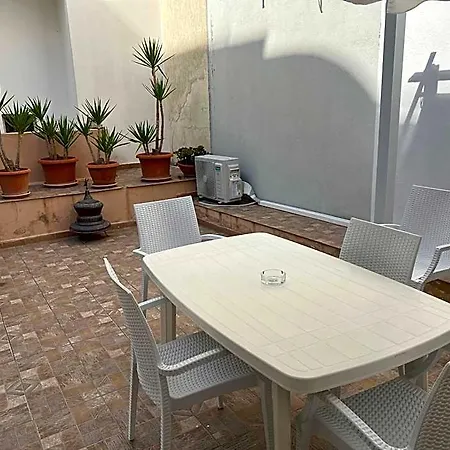 Bed & Breakfast Notos 4*