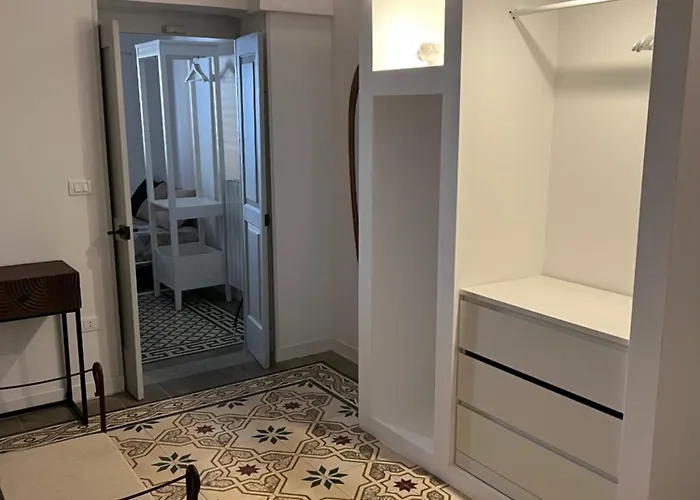 Couette-café Notos 3*