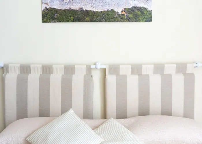 ベッド・アンド・ブレックファスト Notos 3*