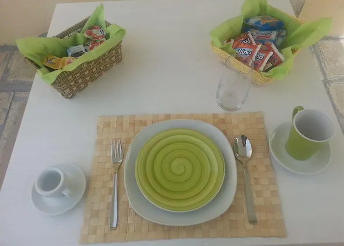 Oda ve Kahvaltı Notos